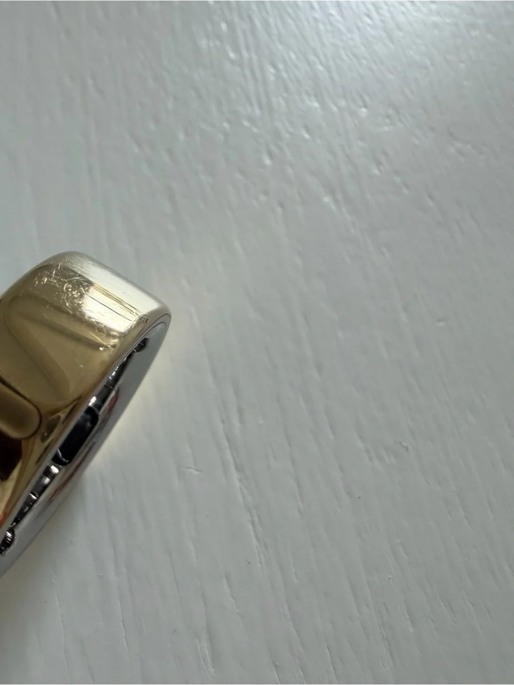 Oura Ring 4 in Gold Size 8